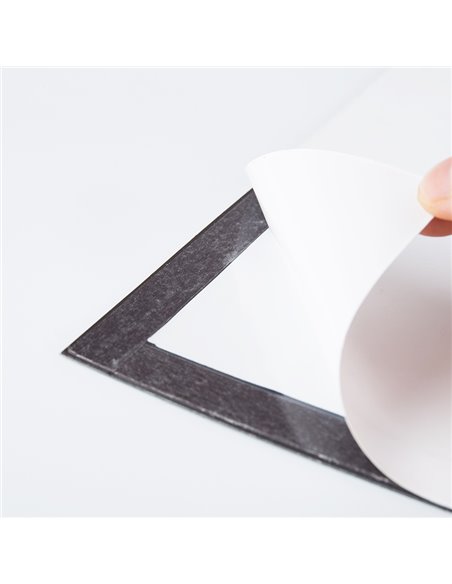 Folie magnetica A4 Deli DL50871 cu margine argintie