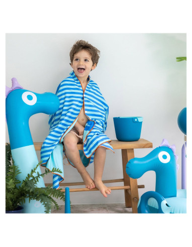 QT174028,Prosop de plaja cu traseu auto, 140 x 70 cm, Quut Toys