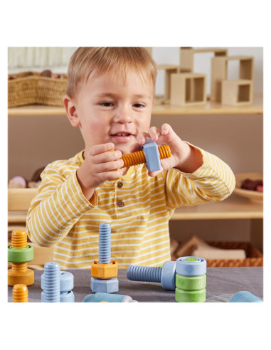 G300590,Suruburi si piulite, set de activitati cu 84 piese, Guidecraft