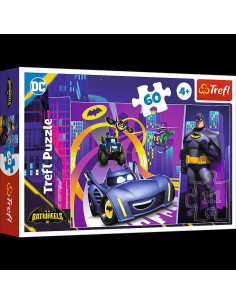 VV-17400,Puzzle Trefl 60 Batman Si Vehiculele Lui