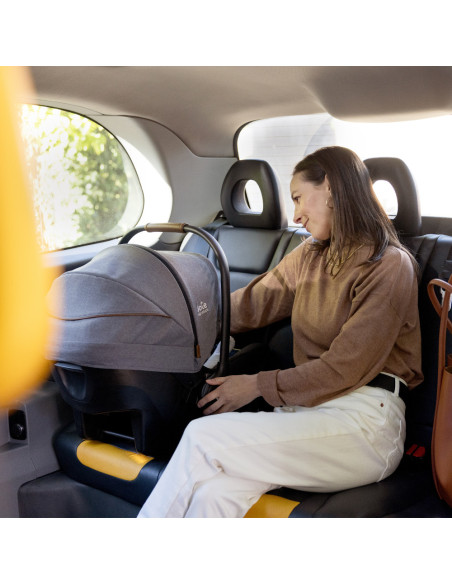 BB-C2304ABECL000,Joie - Scoica auto cu ISOFIX integrat Sprint Signature Eclipse, nastere - 75 cm, testata inclusiv la impact lat