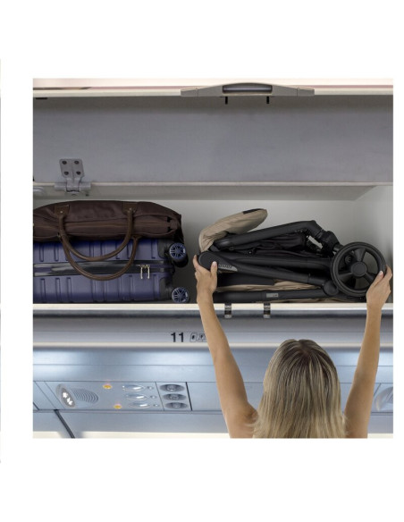 BN-8420421091999,Carucior sport, Jane, Clap, Sistem compact de pliere care permite transportul caruciorului la bordul aeronavei,