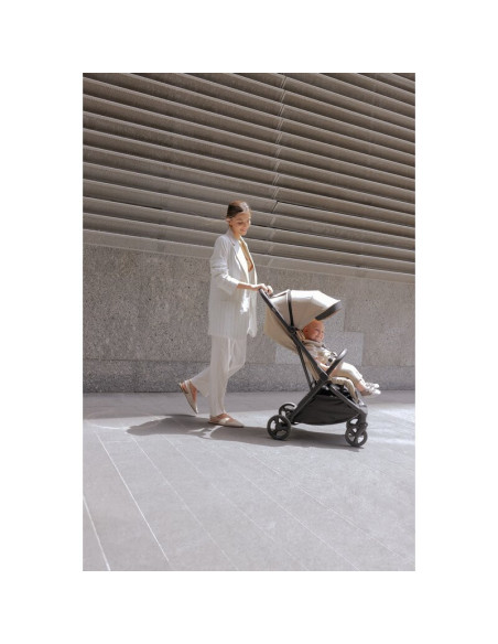 BN-8420421092019,Carucior sport, Jane, Clap, Sistem compact de pliere care permite transportul caruciorului la bordul aeronavei,