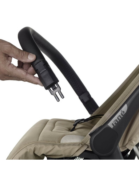 BN-8420421092019,Carucior sport, Jane, Clap, Sistem compact de pliere care permite transportul caruciorului la bordul aeronavei,