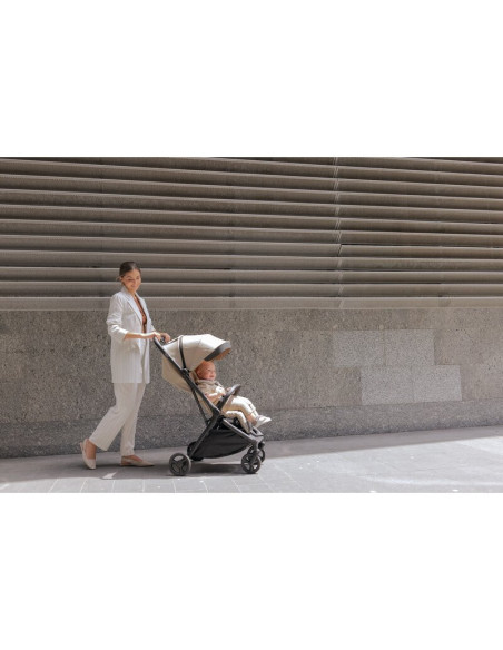 BN-8420421092019,Carucior sport, Jane, Clap, Sistem compact de pliere care permite transportul caruciorului la bordul aeronavei,