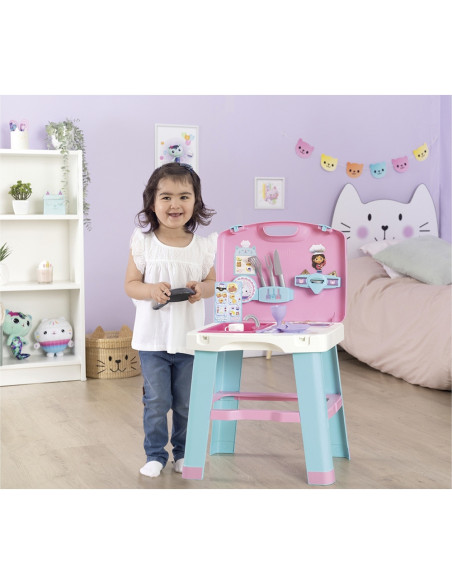 S7600311908,Bucatarie Smoby Gabby Kitchen cu 16 accesorii