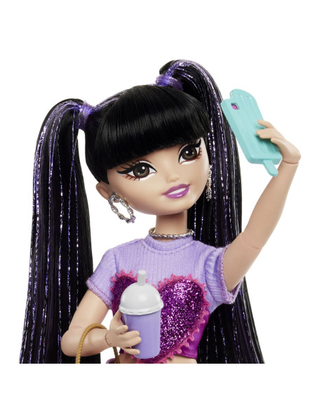 MTHYC24,Barbie Dream Besties Papusa Renee Cu Accesorii