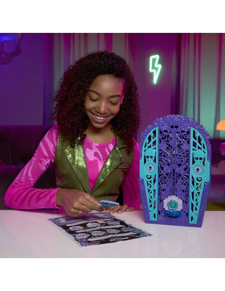 MTHYT74,Monster High Gradina De La Miezul Noptii Papusa Twyla