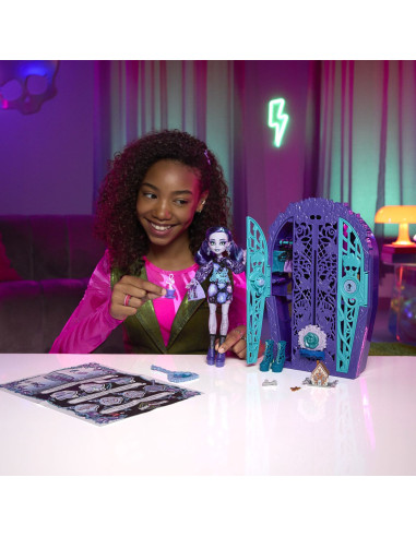 MTHYT74,Monster High Gradina De La Miezul Noptii Papusa Twyla