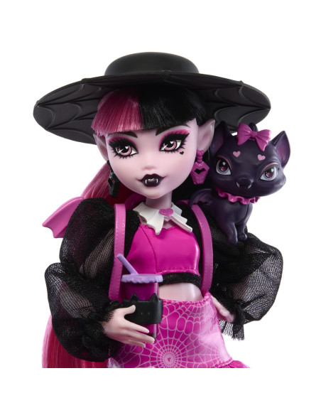 MTHRP64,Monster High Papusa Draculaura Si Animalutul Count Fabulous