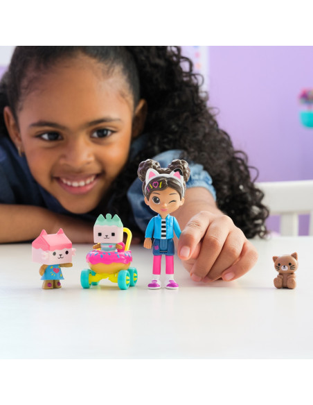 VV-6069425,Gabbys Dollhouse Set Figurine Kitty Care