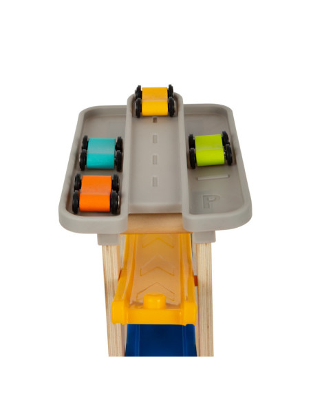 L11963,Circuit de curse mare cu platforma de parcare