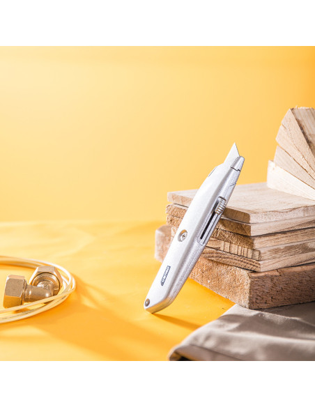 DL4260,Cutter utilitar aluminiu deli