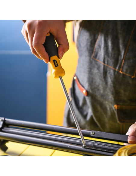 DL636150,Surubelnita tip cruce ph2*15cm deli