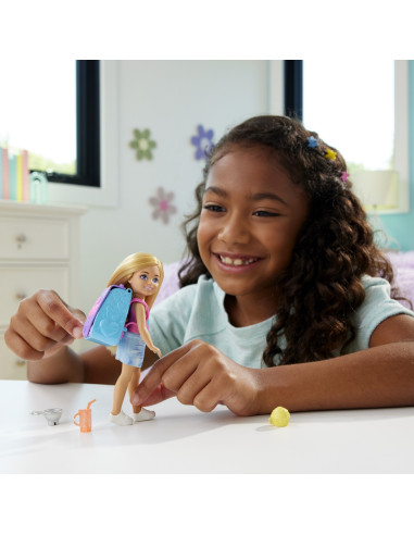 MTJBF46,Barbie Papusica Chelsea Cu Rucsac Pentru Coacerea Brioselor