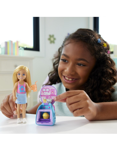 MTJBF46,Barbie Papusica Chelsea Cu Rucsac Pentru Coacerea Brioselor