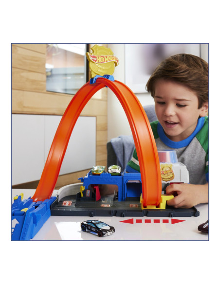 MTJBM71,Hot Wheels City Set De Joaca Super Statie De Politie