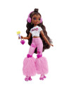 MTJFX97,Barbie Dream Besties Papusa Barbie Brooklyn Petrecere Pe Role