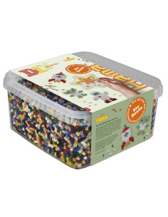 Set cu 15000 margele Hama...
