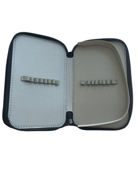 BMPE2503-1,Penar neechipat PIGNA, 3 fermoare, motiv Batman, Negru BMPE2503-1,Penar neechipat PIGNA, 3 fermoare, motiv Batman, Negru