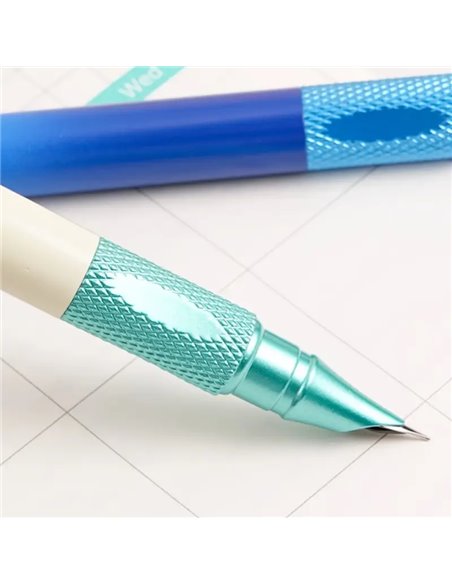 Stilou metalic cu cernala termosensibila, radiera si rezerve, Motiv chrome, Roz