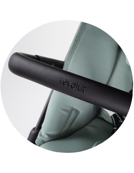 LKRV02505BA,Carucior sport Chipolino Revolut cu sezut rotativ basil LKRV02505BA,Carucior sport Chipolino Revolut cu sezut rotativ basil
