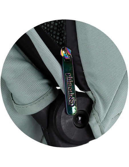 LKRV02505BA,Carucior sport Chipolino Revolut cu sezut rotativ basil LKRV02505BA,Carucior sport Chipolino Revolut cu sezut rotativ basil