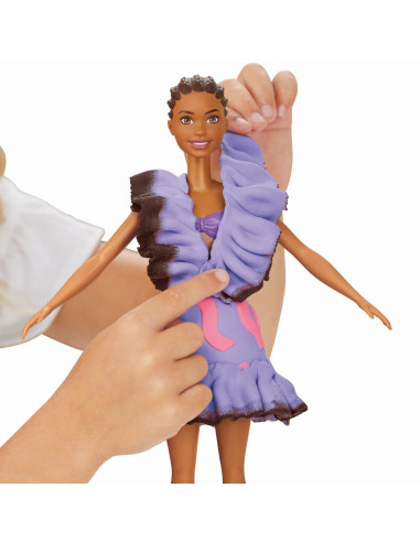 G1359,Play Doh Barbie Set Plastelina Barbie Fashionista Ruffles Creatii Vestimentare