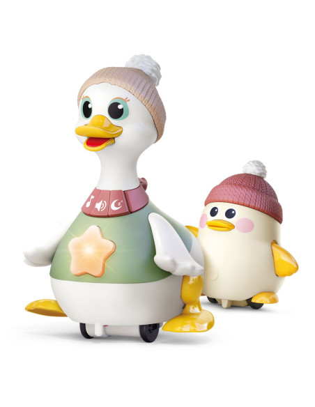 HE998701,Jucarie Interactiva Familia De Ratuste La Plimbare