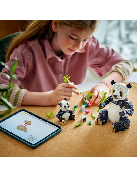 LEGO-31165,Lego Creator Animale Salbatice: Familia De Ursi Panda 31165