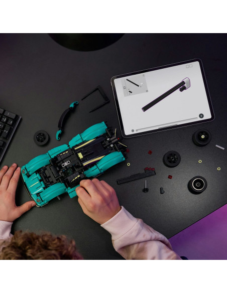 LEGO-42208,Lego Technic Aston Martin Valkyrie 42208