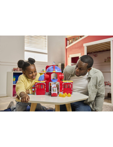 VV-6073760,Patrula Catelusilor Statie De Pompieri Interactiva Cu Accesorii Si Figurina Marshall