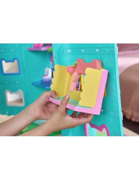 VV-6074281,Gabbys Dollhouse Filmul Bucataria Magica A Lui Cakeys Cu Figurine Si Accesorii