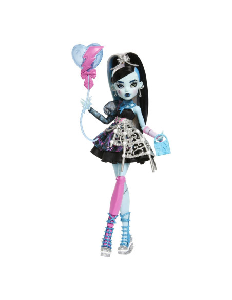 MTJBG75,Monster High Ziua De Nastere Dulce Si Infricosatoare Papusa Frankiestein Cu Accesorii