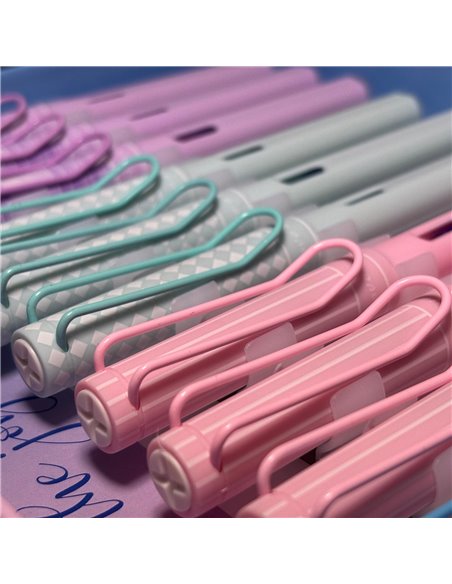 Set 12 stilouri din plastic cu cerneala termosensibila si penita ascunsa 16321, Culori asortate