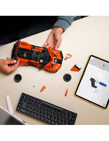 LEGO-42222,Lego Technic Hipermasina Bugatti Chiron Pur Sport 42222