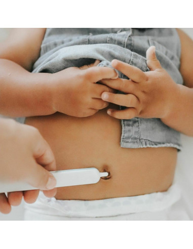 BN-FRI13,Dispozitiv de curatare, Fridababy, Multifunctional, Cu 4 capete, Pentru unghii, mucoasa nazala, urechi si alte parti al