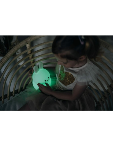 BN-84980,Lampa de veghe, FreeON, Silicon moale, Cu telecomanda si cablu USB, Cu 9 culori diferite si cronometru, Owl