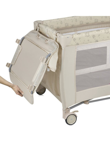 BN-LO-SVEN_PLUS_BEIGE_LATTE,Patut pliant, Lionelo, Sven Plus, 120x60 cm, Cu doua nivele, Cu arcada jucarii, masuta de infasat, v