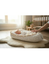 BN-6426972031240,Cosulet bebelus, MimiNu, Premium, Pentru dormit, Baby Nest 55 x 75 cm, Cu Volanase si dantela, Husa 100% bumbac