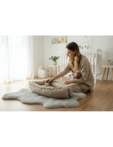 BN-6426972031394,Cosulet bebelus, MimiNu, Premium, Pentru dormit, Baby Nest 55 x 75 cm, Cu Volanase si dantela, Husa 100% bumbac