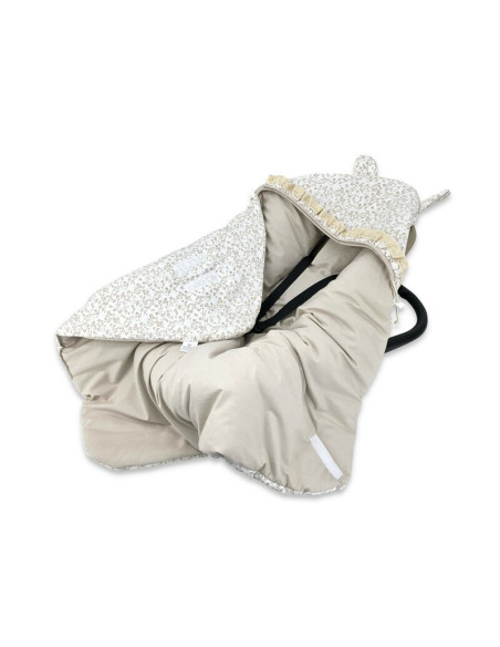 BN-6426972031363,Paturica calduroasa, MimiNu, Premium, Pentru scoica, scaun auto/carucior, Cu volanas si dantela, Dimensiune 90x