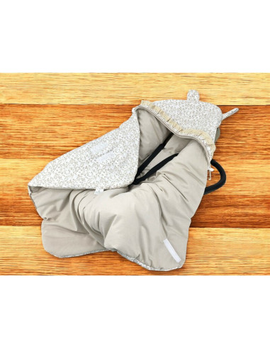 BN-6426972031363,Paturica calduroasa, MimiNu, Premium, Pentru scoica, scaun auto/carucior, Cu volanas si dantela, Dimensiune 90x