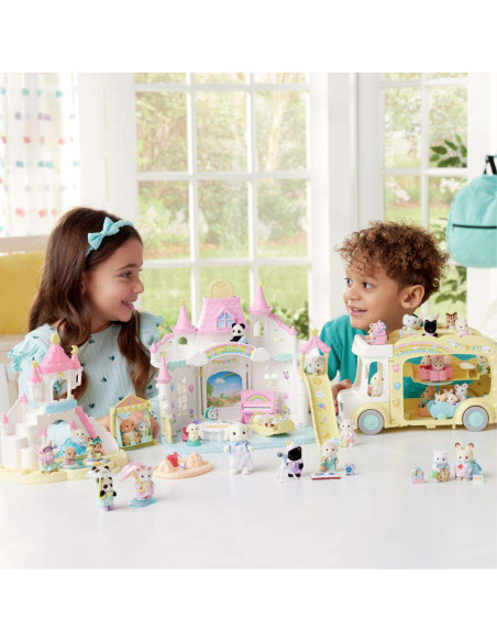 SF5746-MG,Sylvanian Families - Loc De Joaca Cu Piscina