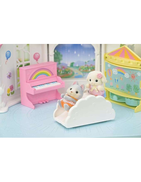SF5743-MG,Sylvanian Families-Loc De Joaca Castel Culori Vesele
