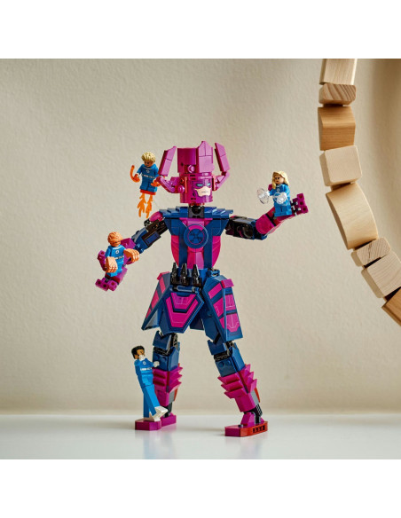 LEGO-76316,Lego Super Heroes Figurina De Construcie Cei 4 Fantastici Vs Galactus 76316