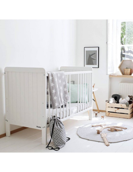 Patut bebe din lemn masiv, Country Alb, 120 x 60