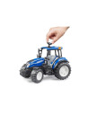 BR02184,Bruder - Tractor New Holland T5.120