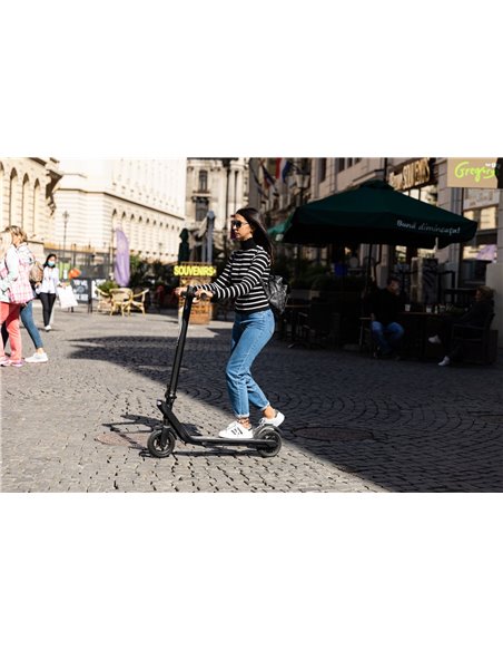 Trotineta electrica SCANDAL Baterie LG 36V 7.8Ah Roata plina Trotineta electrica SCANDAL Baterie LG 36V 7.8Ah Roata plina