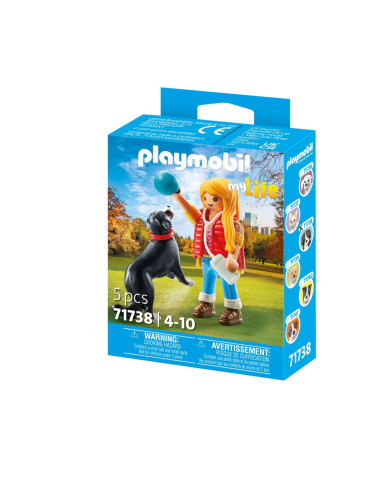 PM71738,Playmobil - Figurina femeie cu animalut de colectie caine de Munte